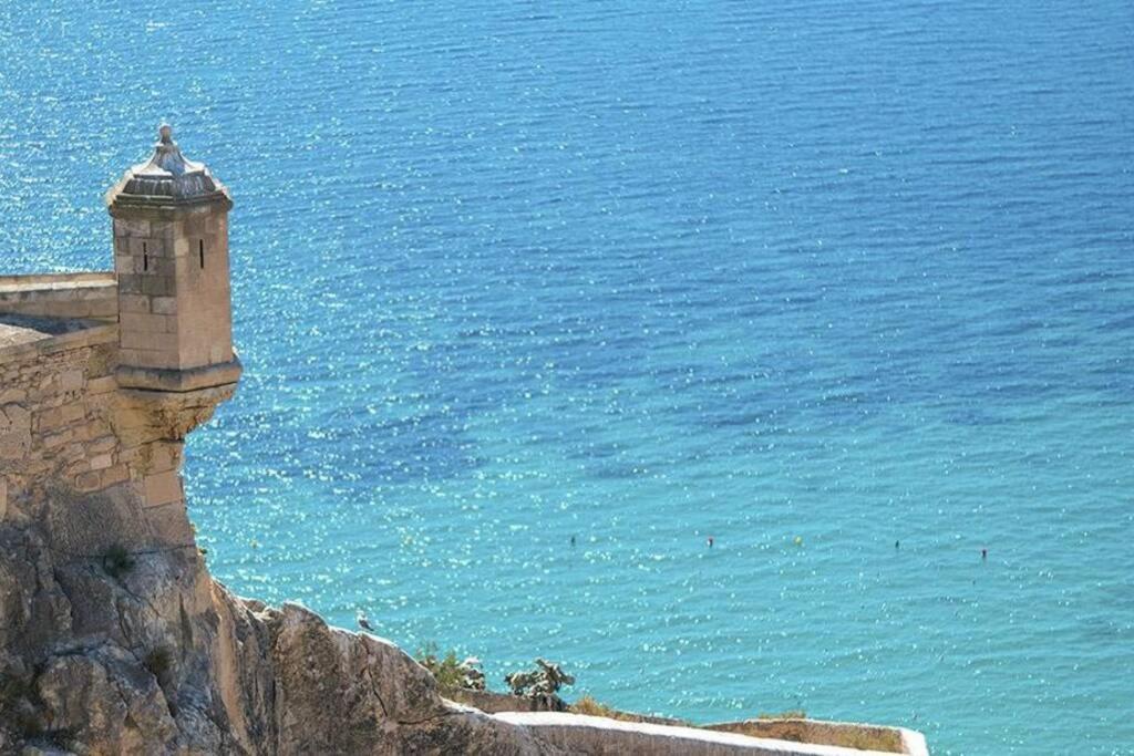 Espacioso Y Centrico Piso Con Zona Chill-Out 阿利坎特 外观 照片