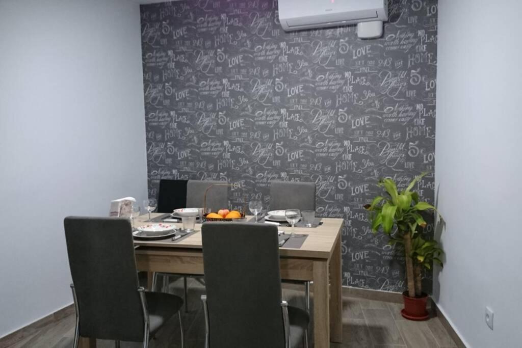 Espacioso Y Centrico Piso Con Zona Chill-Out 阿利坎特 外观 照片